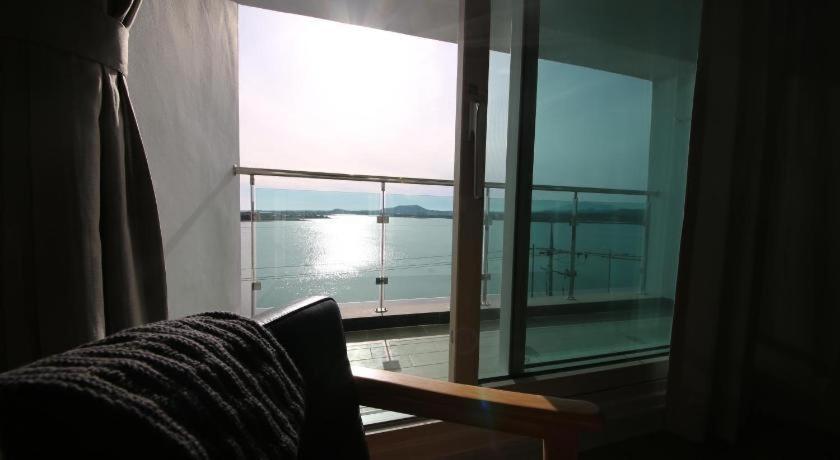 Hotel Aroha Jeju Согвипхо Экстерьер фото