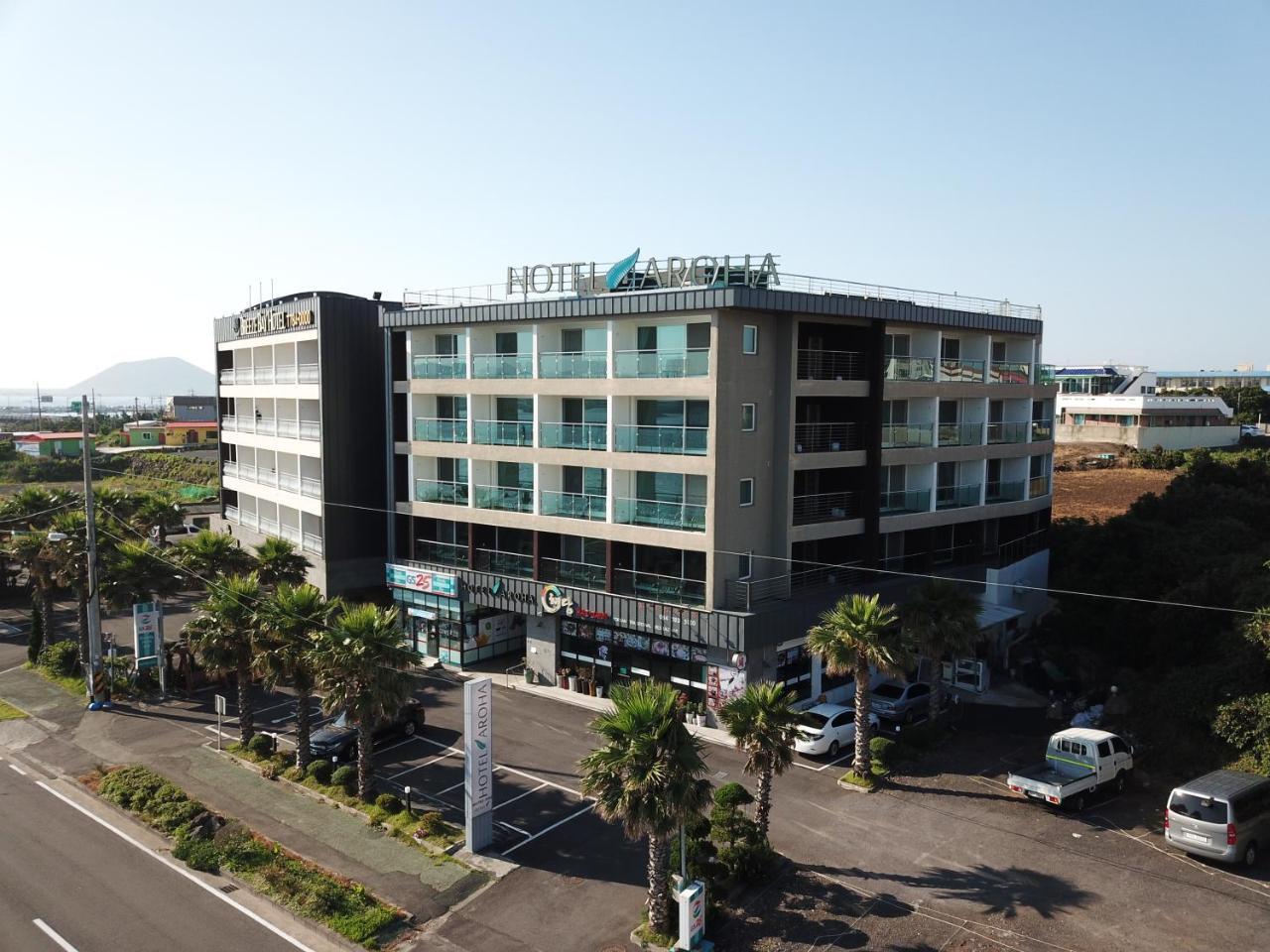 Hotel Aroha Jeju Согвипхо Экстерьер фото